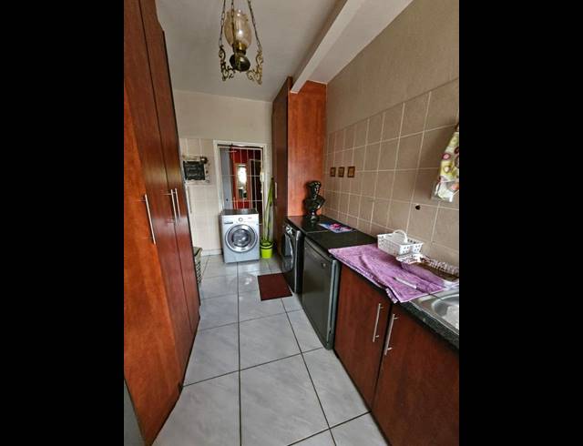 5 BEDROOM HOUSE FOR SALE IN WILKEVILLE